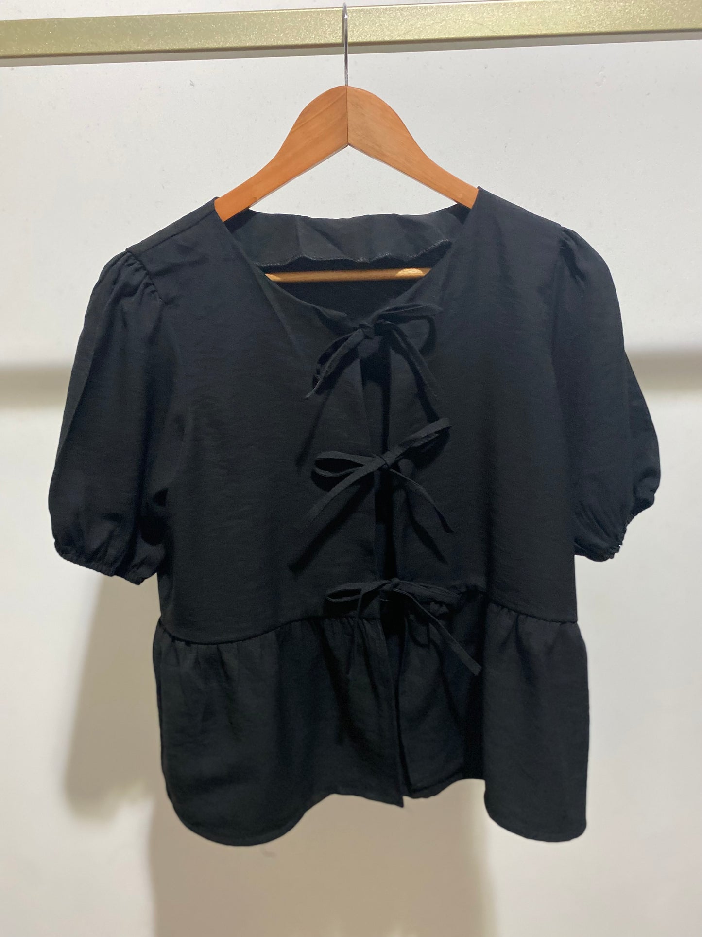 BATA COM TIRAS FINAS