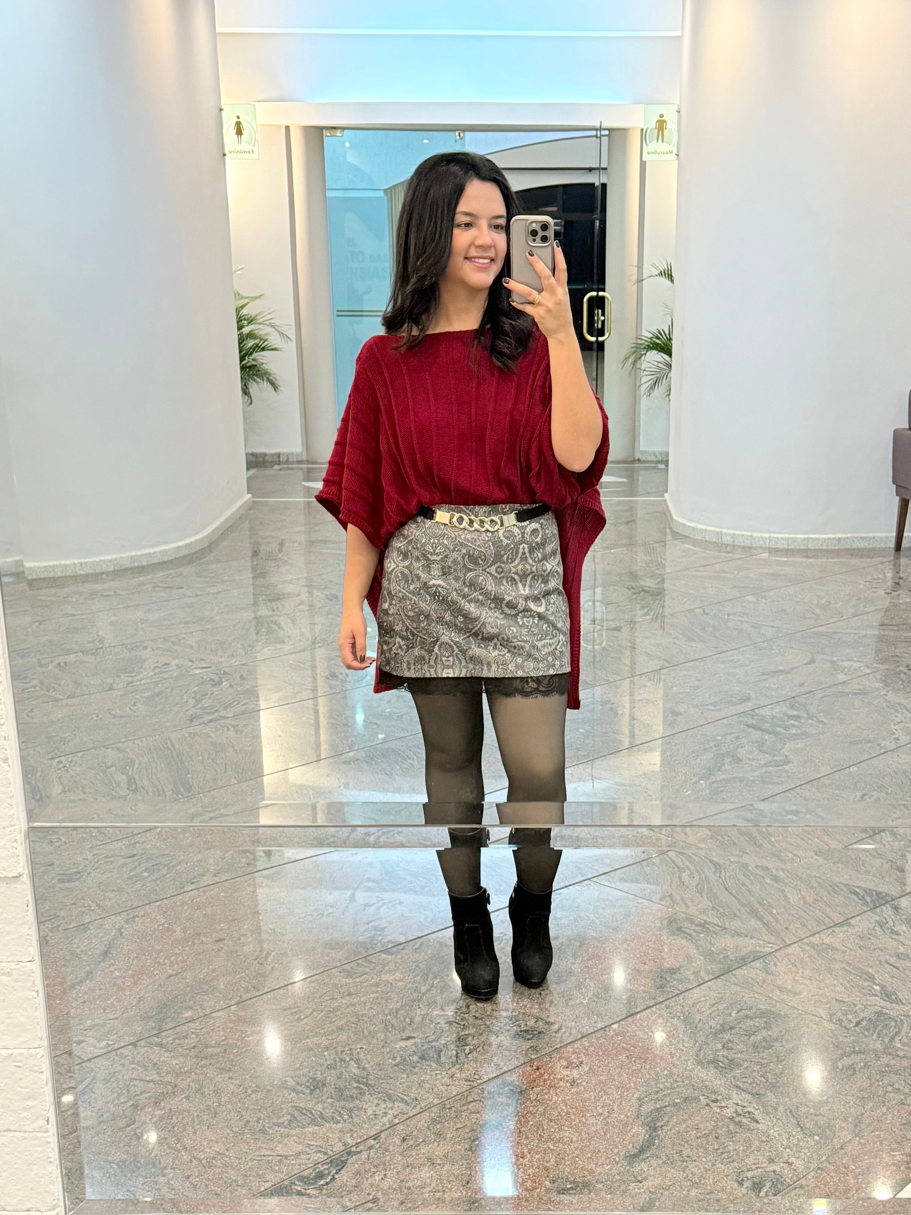 BLUSA CAPA NO TRICÔ