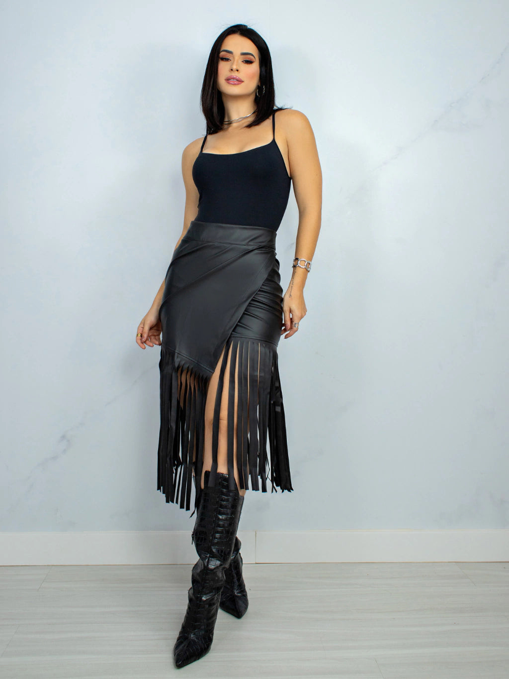 SAIA COURO TRANSPASSADA