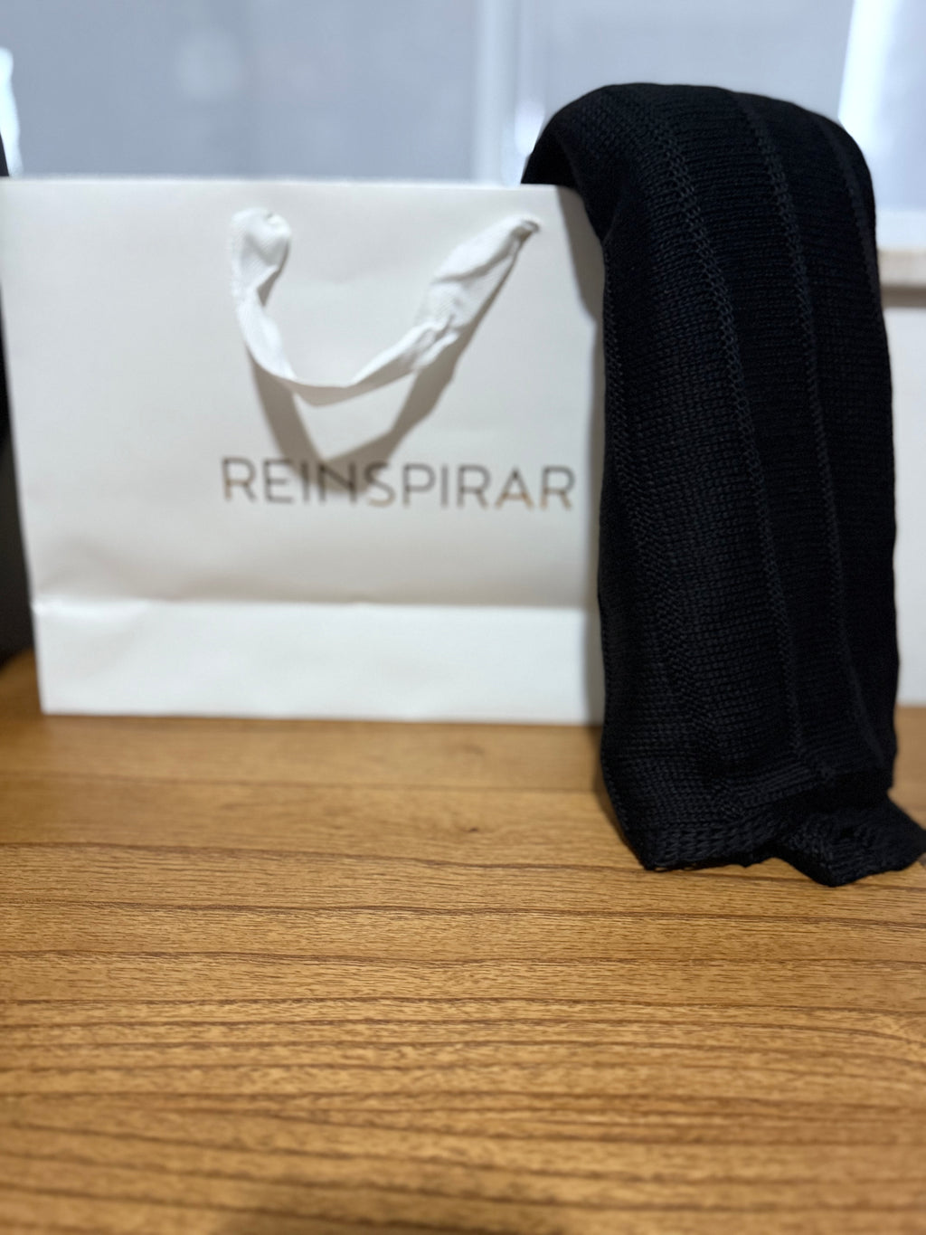 BLUSA CAPA NO TRICÔ