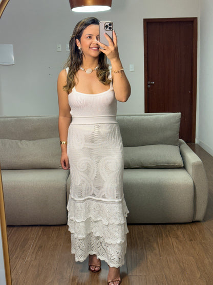VESTIDO BRANCO BABADOS EM TRICÔ