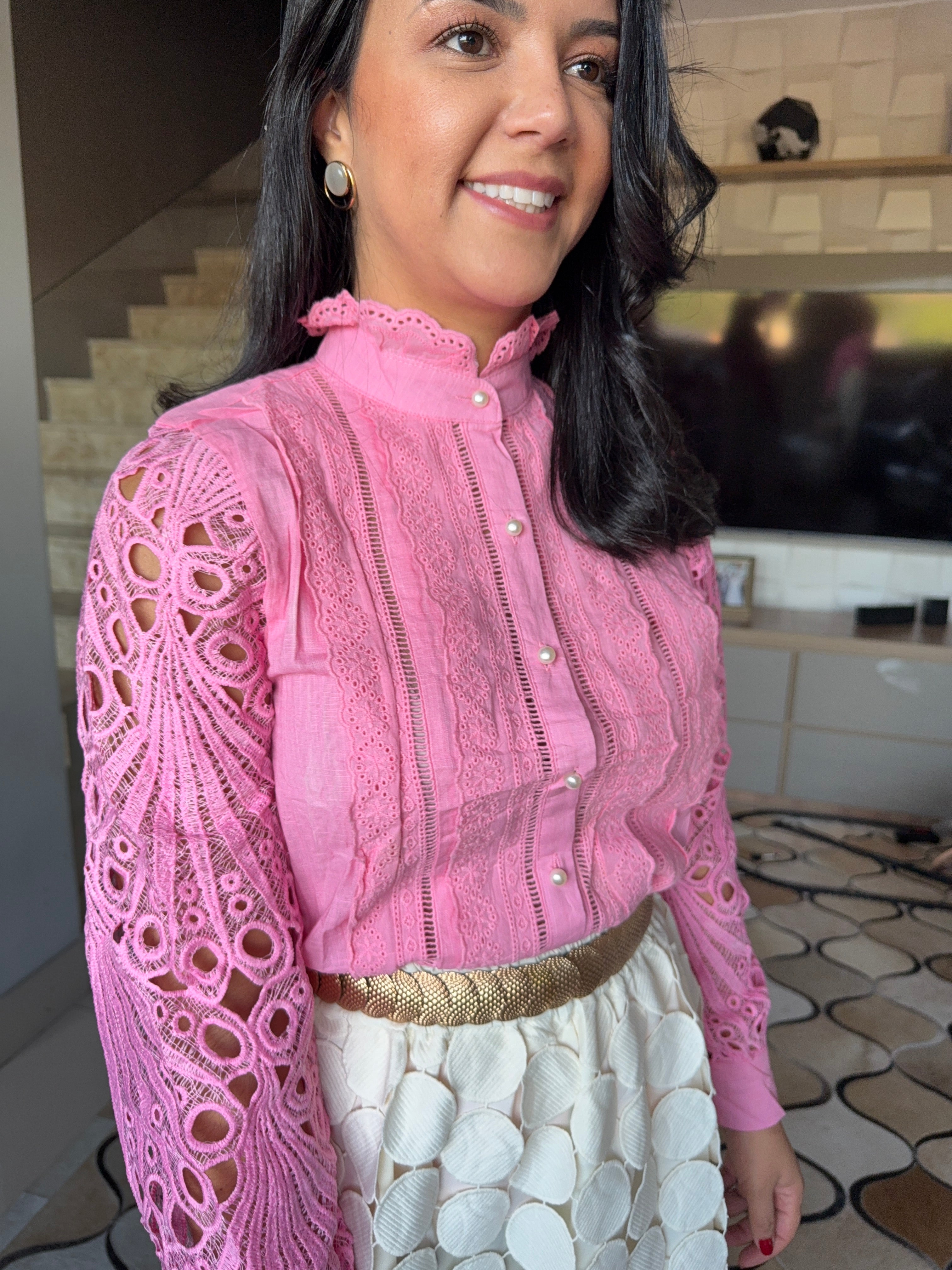 CAMISA QUEEN COM GUIPIR