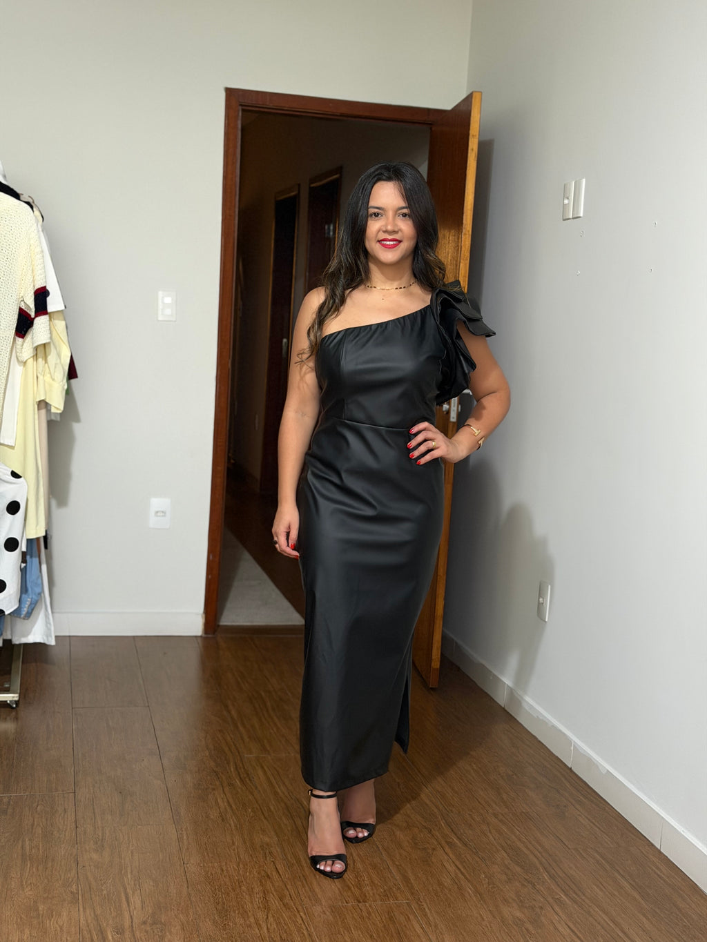 VESTIDO TALITA MIDI PRETO