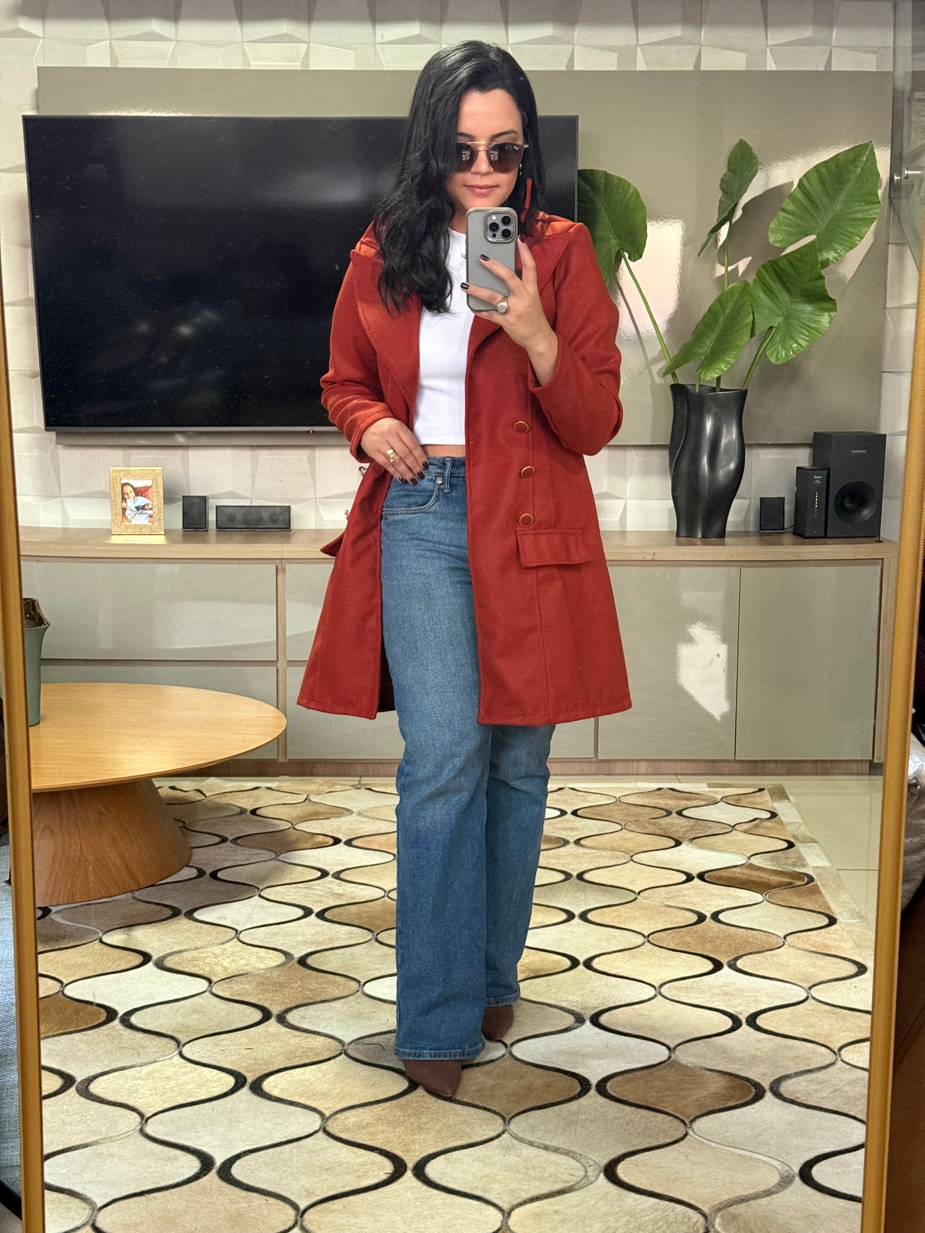 SOBRETUDO ANTONELA