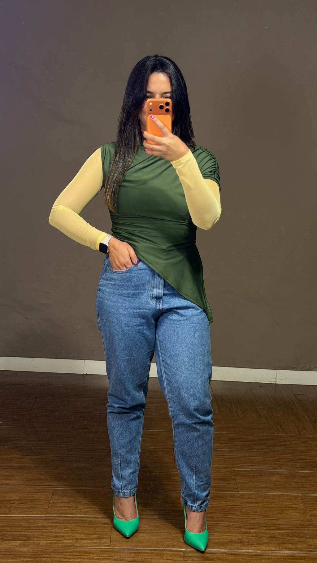 BLUSA ASSIMÉTRICA ZARA