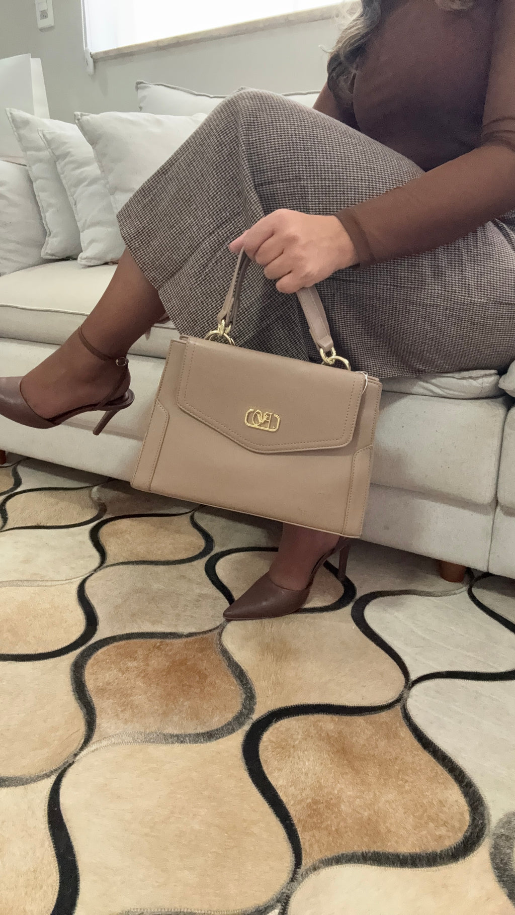 BOLSA LIORA MARROM CLARO