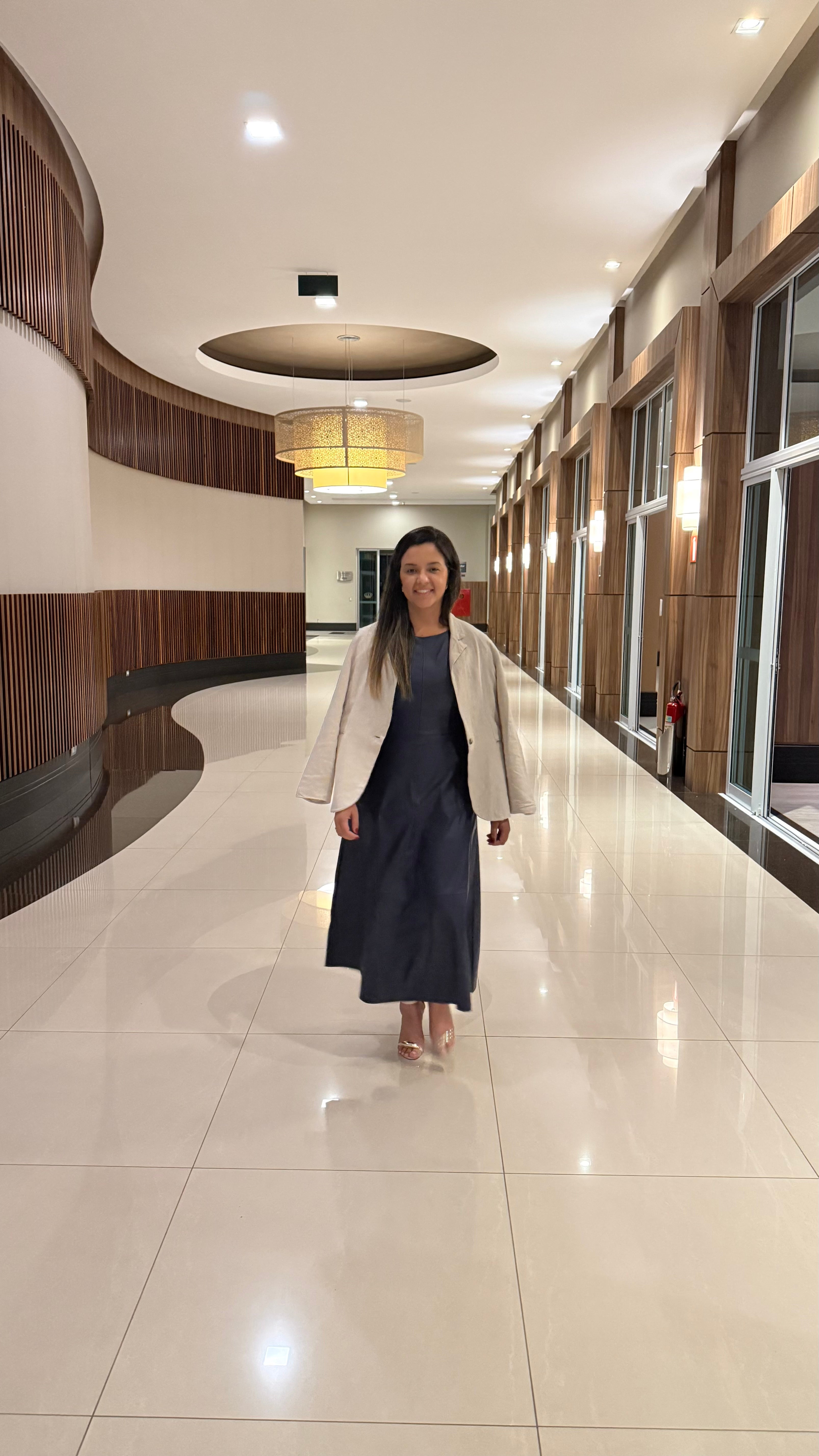 VESTIDO MIDI GRISELA | COURO SOFT