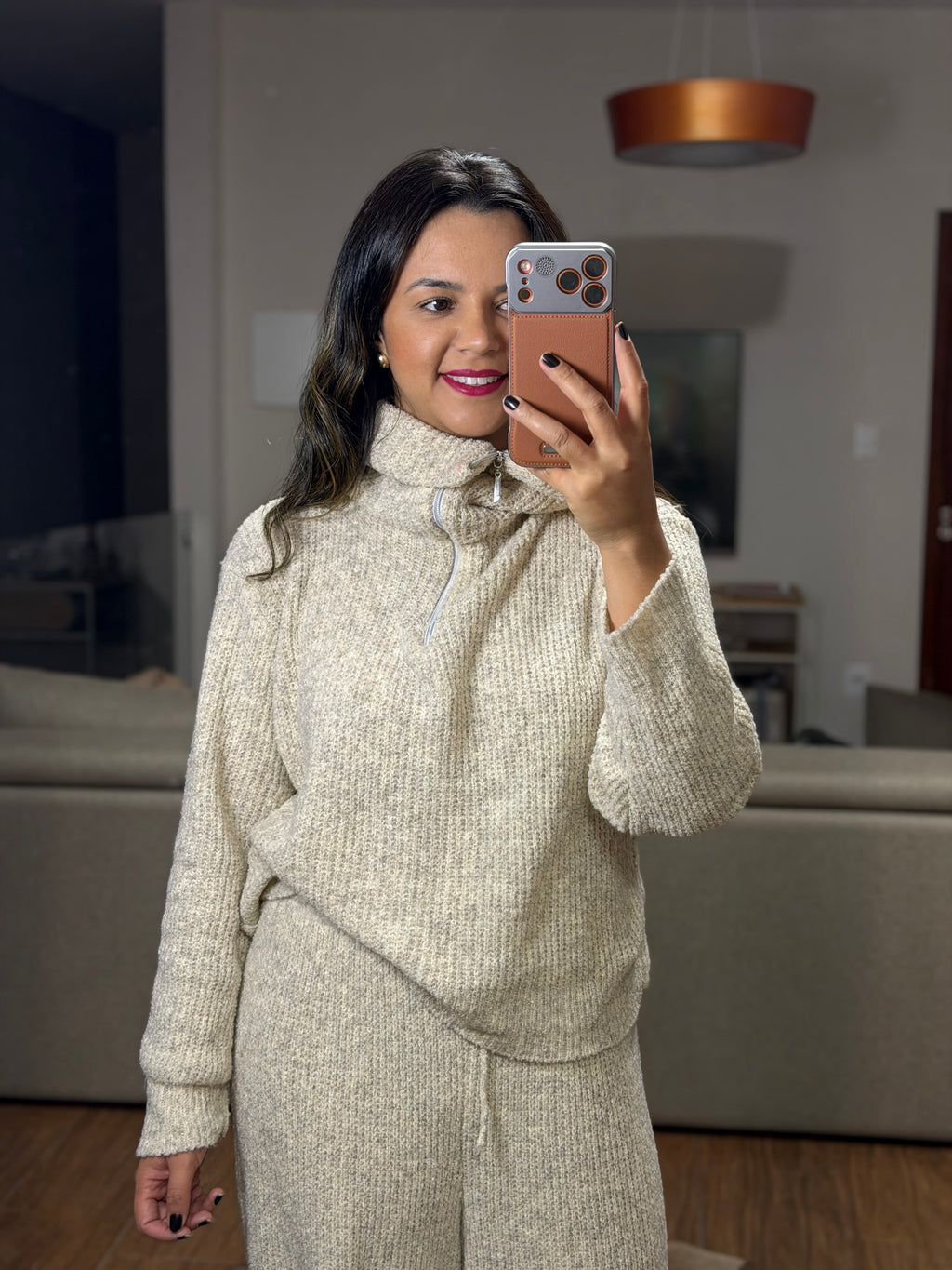 CONJUNTO FONTANA EM TRICÔ MOUSSE