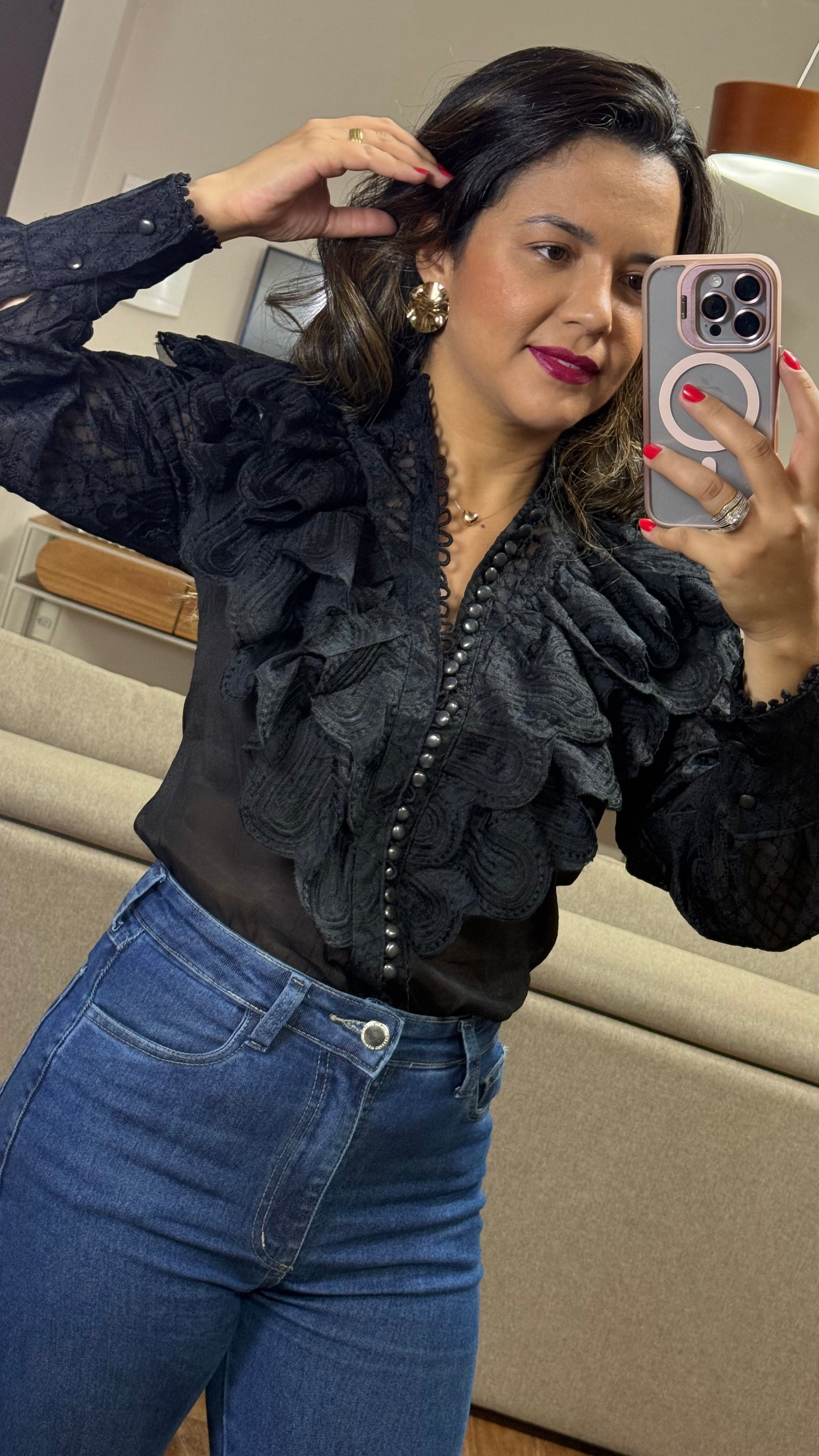 CAMISA CARINA EM GUIPIR
