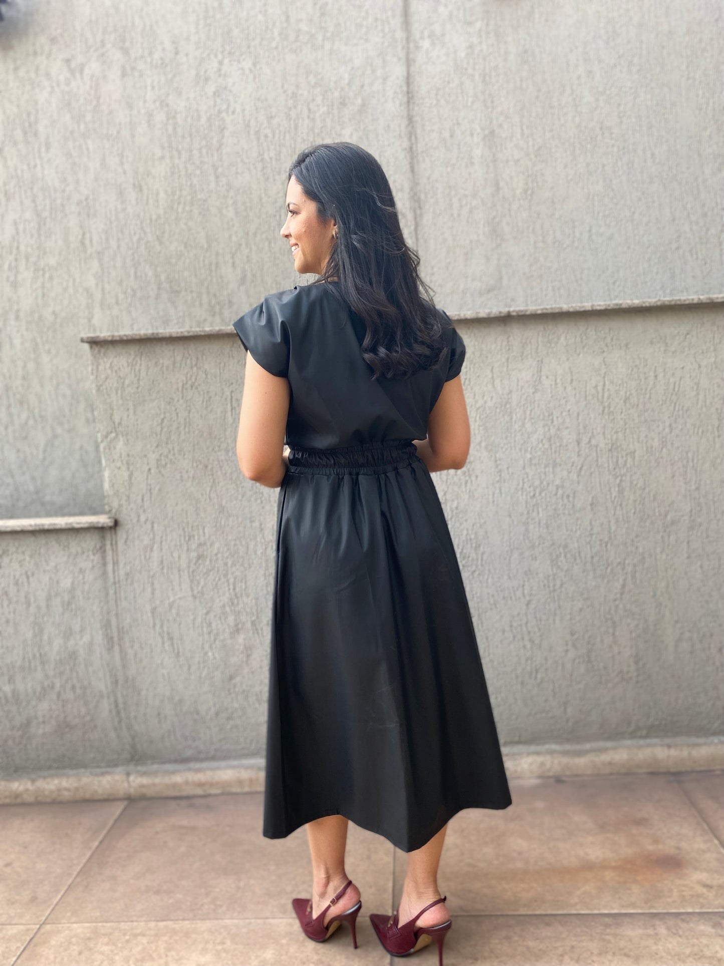 VESTIDO DOMINIQUE