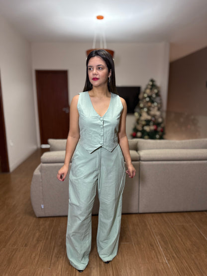 CONJUNTO THAIS COM COLETE