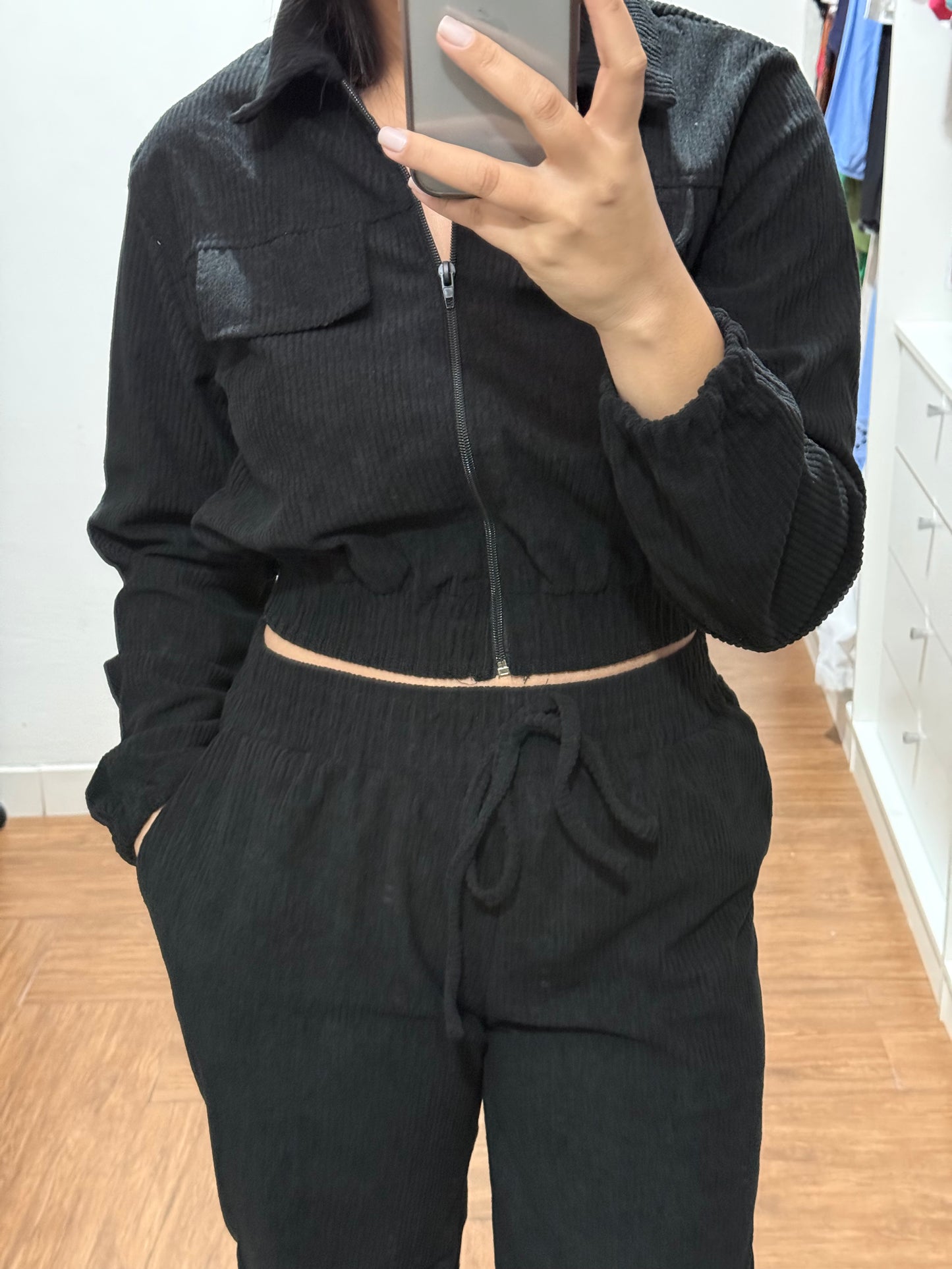 CONJUNTO VALERIA PRETO