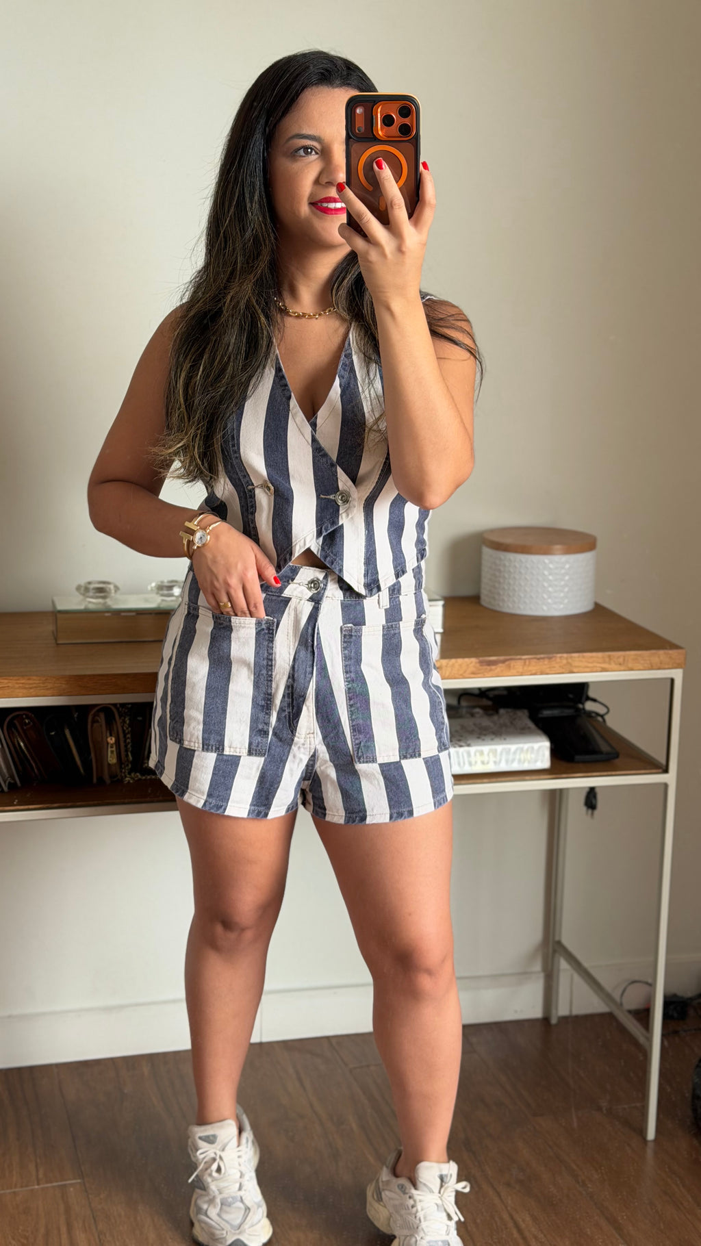 SHORT MARINA