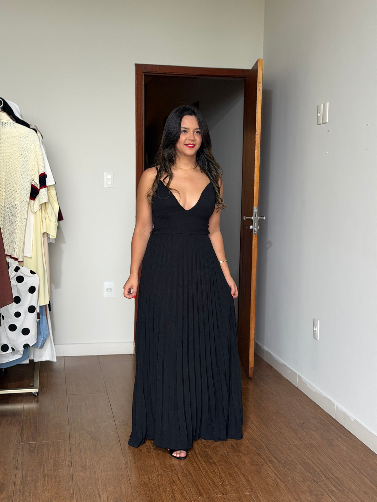 VESTIDO ÁGATA PRETO PLISSADO