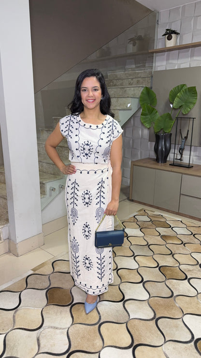 CONJUNTO JASMINE LINHO BORDADO