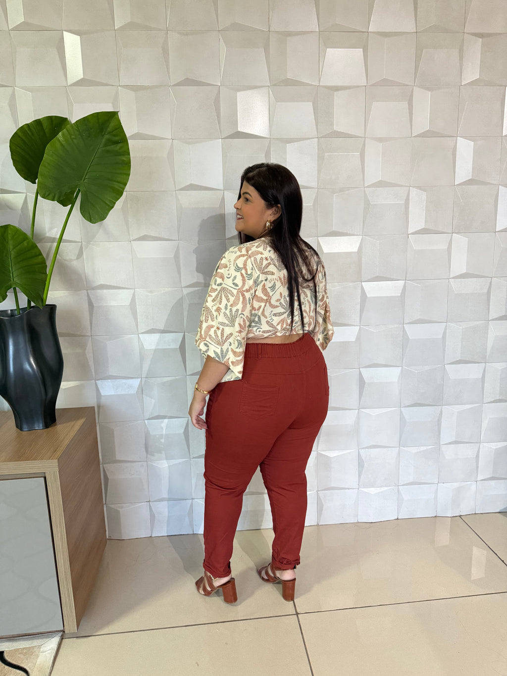 CALÇA FLÁVIA JOGGER | PLUS